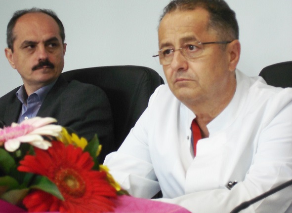 Prof. dr. Virgil Păunescu şi prof. dr. Viorel Bucuraș