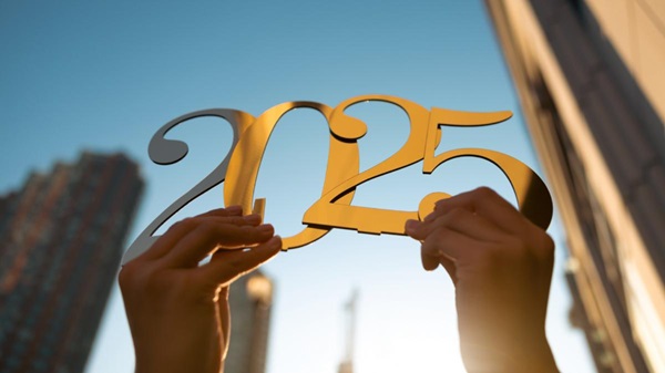 Numerologia lui 2025: Va fi singurul an pătrat perfect trăit de generația noastră. Cifra anului era considerată magică în antichitate