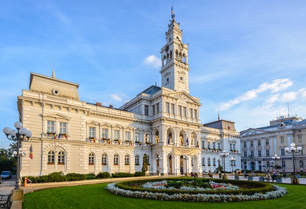 Val de plângeri în Arad: Locuitorii din municipiu și împrejurimi sufocați de mirosuri pestilențiale