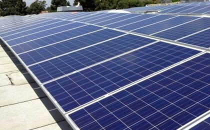 Anvelopare şi panouri fotovoltaice pe mai multe blocuri dintr-un oraş timişean