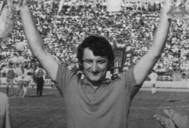 Doliu în fotbalul timișorean. S-a stins din viață Viorel Petrovici, fost jucător al Politehnicii