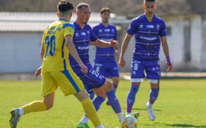 Alb-violeții au remizat la Pecica