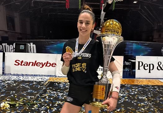 La 13 ani debuta în prima ligă, acum este campioană naţională: Georgiana Popa 1 La 13 ani debuta în prima ligă, acum este campioană naţională: Georgiana Popa