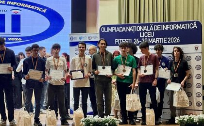 O mențiune și trei medalii de argint pentru liceenii timișeni la Olimpiada Națională de Informatică