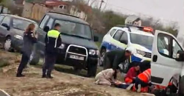 Bărbat găsit mort într-o mașină parcată, în Timiș