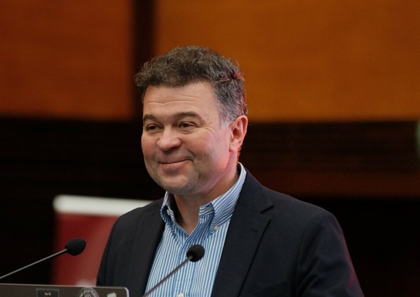 Marilen Gabriel Pirtea, rectorul UVT, indică principalele concluzii rezultate din studiul Deloitte 2026 asupra calității vieții și bunăstării sociale în România