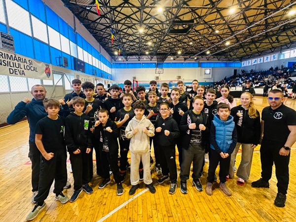 Rezultate remarcabile pentru sportivii de la CS Șomo KickBoxing. Foto