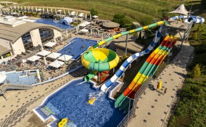 Arsenal Aventura & Aqua Park deschide sezonul de vară pe 29 mai: weekend extins de 1 Iunie cu tobogane, aventură și relaxare pentru întreaga familie