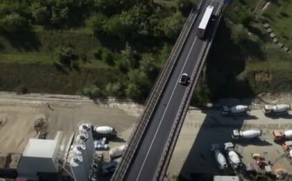 Veşti bune de pe secţiunea Margina-Holdea a autostrăzii A1 Lugoj-Deva (video) 4 Veşti bune de pe secţiunea Margina-Holdea a autostrăzii A1 Lugoj-Deva (video)