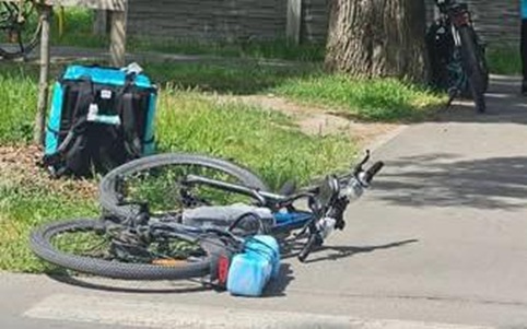 Biciclist accidentat pe trecerea de pietoni, într-o zonă centrală a Timișoarei