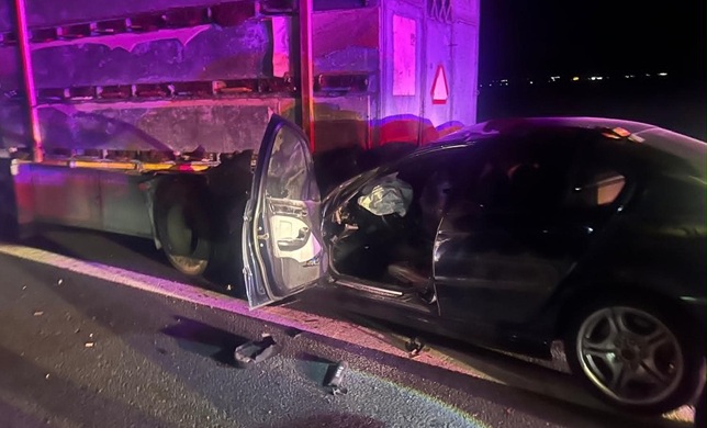 O persoană și-a pierdut viața și alta a fost rănită în două accidente grave (foto)