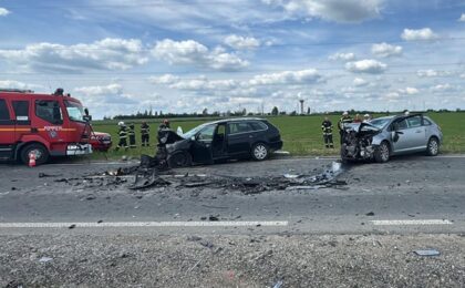 A murit una dintre victimele accidentului dintre Gătaia și Birda. Cum s-a petrecut nenorocirea