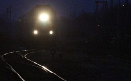Femeie accidentată mortal de tren
