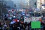 Transportul feroviar din Serbia, suspendat înaintea unui amplu protest al studenților