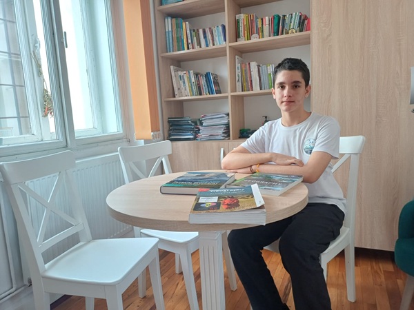 Pasiunea imensă a unui elev din Timișoara pentru științe: chiar dacă a avut febră, a participat la două competiții naționale în aceeași zi