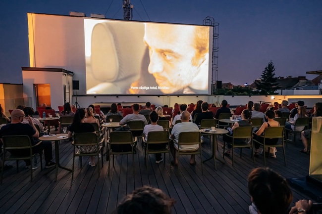 Filme pe acoperișul Cinema Studio, la Timișoara! (foto)