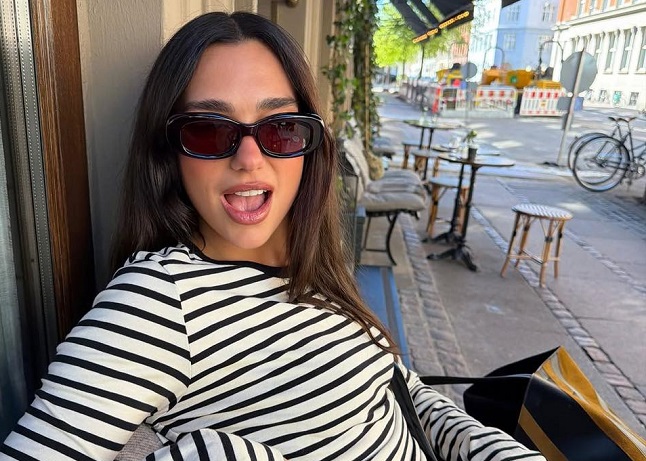 Dua Lipa dă în judecată Samsung și cere despăgubiri de cel puțin 15 milioane de dolari