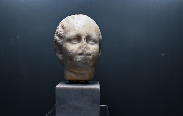 Imagini în memoria timpului