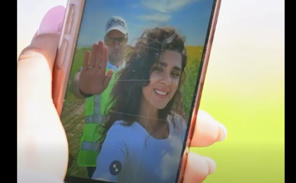 A început sezonul fotografiilor în lanurile de rapiță. Avertismentul MAI