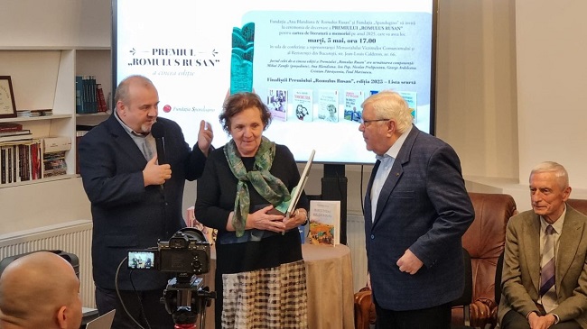 Smaranda Vultur, una dintre personalitățile de prim rang ale culturii timișorene, distinsă cu Premiul ”Romulus Rusan”