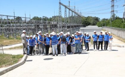 A fost inaugurată o stație electrică de 400 kV, nod important al magistralei din Banat 5 A fost inaugurată o stație electrică de 400 kV, nod important al magistralei din Banat