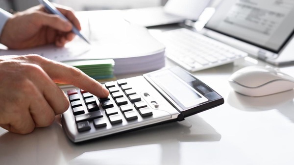 Consiliul Concurenței a amendat 10 bănci cu 3,73 miliarde lei în cazul ROBOR 1 Consiliul Concurenței a amendat 10 bănci cu 3,73 miliarde lei în cazul ROBOR