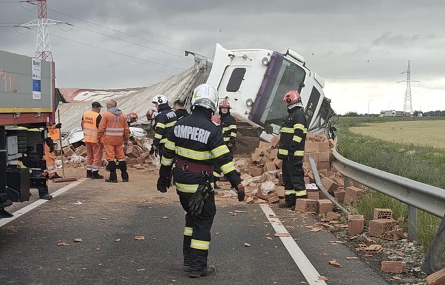 Polițiștii au stabilit cum s-a produs accidentul tragic de pe Centura Timișoarei