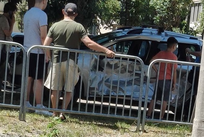 Impact violent între o maşină şi un tramvai, la Timişoara (foto) 1 accident masina