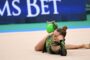 În timp ce reprezenta țara la Campionatele Europene, o gimnastă a aflat că are nota 4 la Sport și nu poate să dea examenul de Bacalaureat