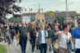 Dumbrăvița și Timișoara au ieșit în stradă pentru Matias și Dragoș. „Marșul Vieții”, revolta tăcută a comunității împotriva străzilor fără trotuare și a primarilor care nu și-au onorat promisiunile