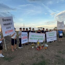 Dumbrăvița și Timișoara au ieșit în stradă pentru Matias și Dragoș. „Marșul Vieții”, revolta tăcută a comunității împotriva străzilor fără trotuare și a primarilor care nu și-au onorat promisiunile. Foto și video 2 marsA