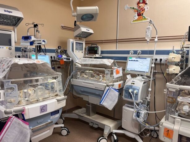 Terapia Intensivă Neonatală de la Maternitatea Odobescu, locul unde medicii luptă pentru viața celor mai mici pacienți