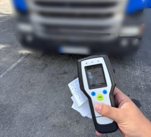 Şofer de tir din Turcia, dus direct în arest! A fost prins băut la volan de două ori în câteva ore