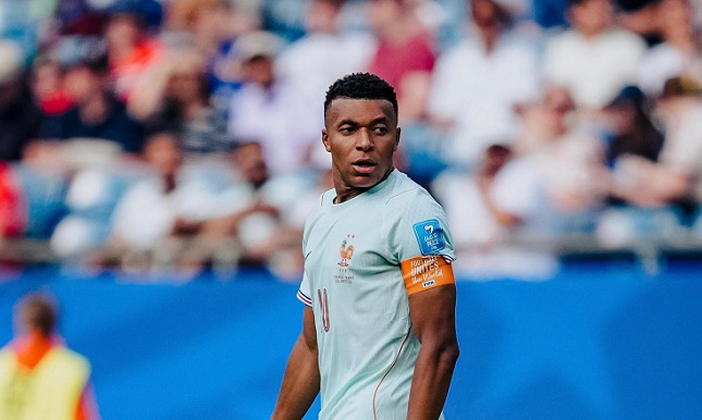 “L-am băgat și pe Ronaldinho la închisoare”. Mbappe, amenințat de o senatoare din Paraguay