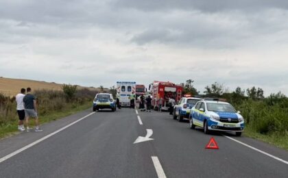 Accident extrem de grav în Recaş. Şofer încarcerat, în stare de inconştienţă | Update: victima a decedat