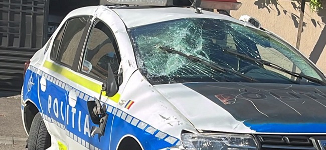 Autospecială de poliție implicată într-un accident rutier la Lugoj. Agentul aflat la volan a fost sancționat 1 autospeciala politie accident lugoj