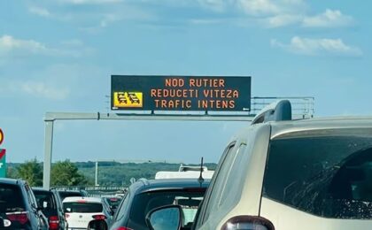 Trafic infernal pe autostrada A1. Coloane de mașini la Margina 2 Trafic infernal pe autostrada A1. Coloane de mașini la Margina