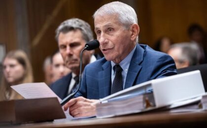Audiere cu scântei în Senatul SUA: Dr. Fauci a invocat de 15 ori al cincilea amendament la întrebările legate de originile pandemiei de COVID