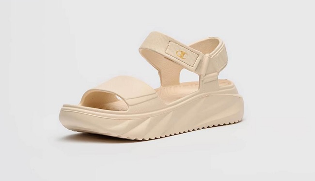 Sandale de damă în vara 2026. Cum alegi perechea perfectă pentru confort și eleganță (P) 1 Sandale de damă în vara 2026. Cum alegi perechea perfectă pentru confort și eleganță (P)