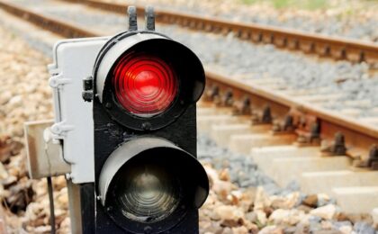 Contracte semnate pentru modernizarea semnalizării feroviare din regionalele Timișoara și Cluj 35 Contracte semnate pentru modernizarea semnalizării feroviare din regionalele Timișoara și Cluj