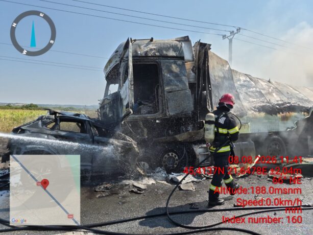 Accident teribil în vestul țării 1 11e73abf 4f3c 43d9 bf14 516e1ebea4bb