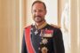 Cine este Haakon, noul rege al Norvegiei. Prințul care a vrut să fie cât mai departe de casă.