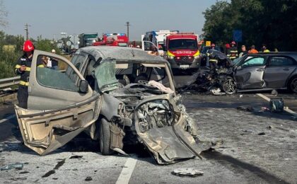 Poliţiştii au aflat cum s-a produs accidentul tragic de pe şoseaua Lugoj - Caransebeş (foto) 1 Poliţiştii au aflat cum s-a produs accidentul tragic de pe şoseaua Lugoj - Caransebeş (foto)