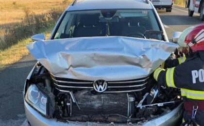 Doi minori la spital, în urma unui accident rutier 5 Doi minori la spital, în urma unui accident rutier
