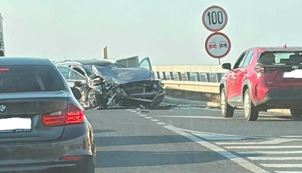 Accident lângă Aeroportul „Traian Vuia” cu 4 victime
