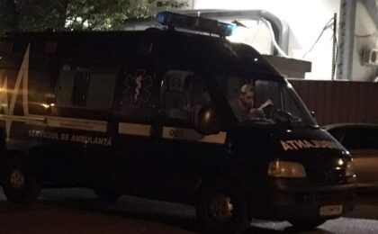 „Ambulanța neagră”, o dezinformare. MAI dezminte postările false de pe TikTok
