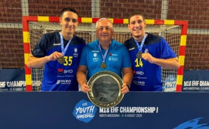 România a câștigat M18 EHF Championship! Trei componenţi ai lotului sunt de la SCM Politehnica Timişoara 18 România a câștigat M18 EHF Championship! Trei componenţi ai lotului sunt de la SCM Politehnica Timişoara