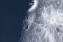 Luna are un nou crater. Primele imagini surprinse după impactul unei rachete SpaceX