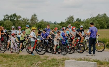 Charge Festival aduce trei zile de sport, energie și entertainment la Timișoara. Avanpremieră spectaculoasă la Aeroportul Internațional 16 Charge Festival aduce trei zile de sport, energie și entertainment la Timișoara. Avanpremieră spectaculoasă la Aeroportul Internațional