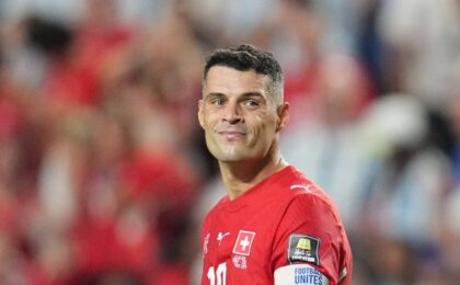 Granit Xhaka recunoaște că a obținut un certificat fals de vaccinare anti-COVID 17 Granit Xhaka recunoaște că a obținut un certificat fals de vaccinare anti-COVID